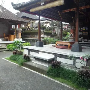 Pratama House Homestay